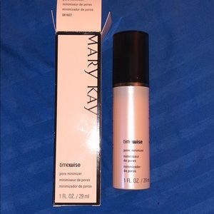 Mary Kay Pore Minimizer